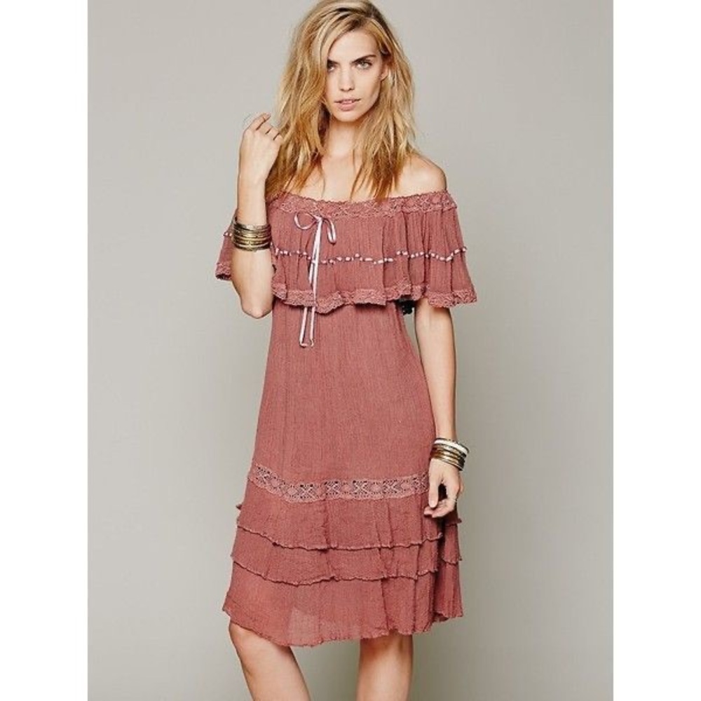 Free People x Jen’s Pirate Booty Mauve Boho/Mexican Dress